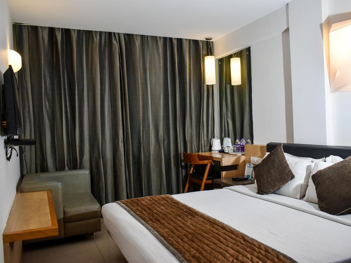 Nexstay Asma Tower Kozhikode Bagian luar foto