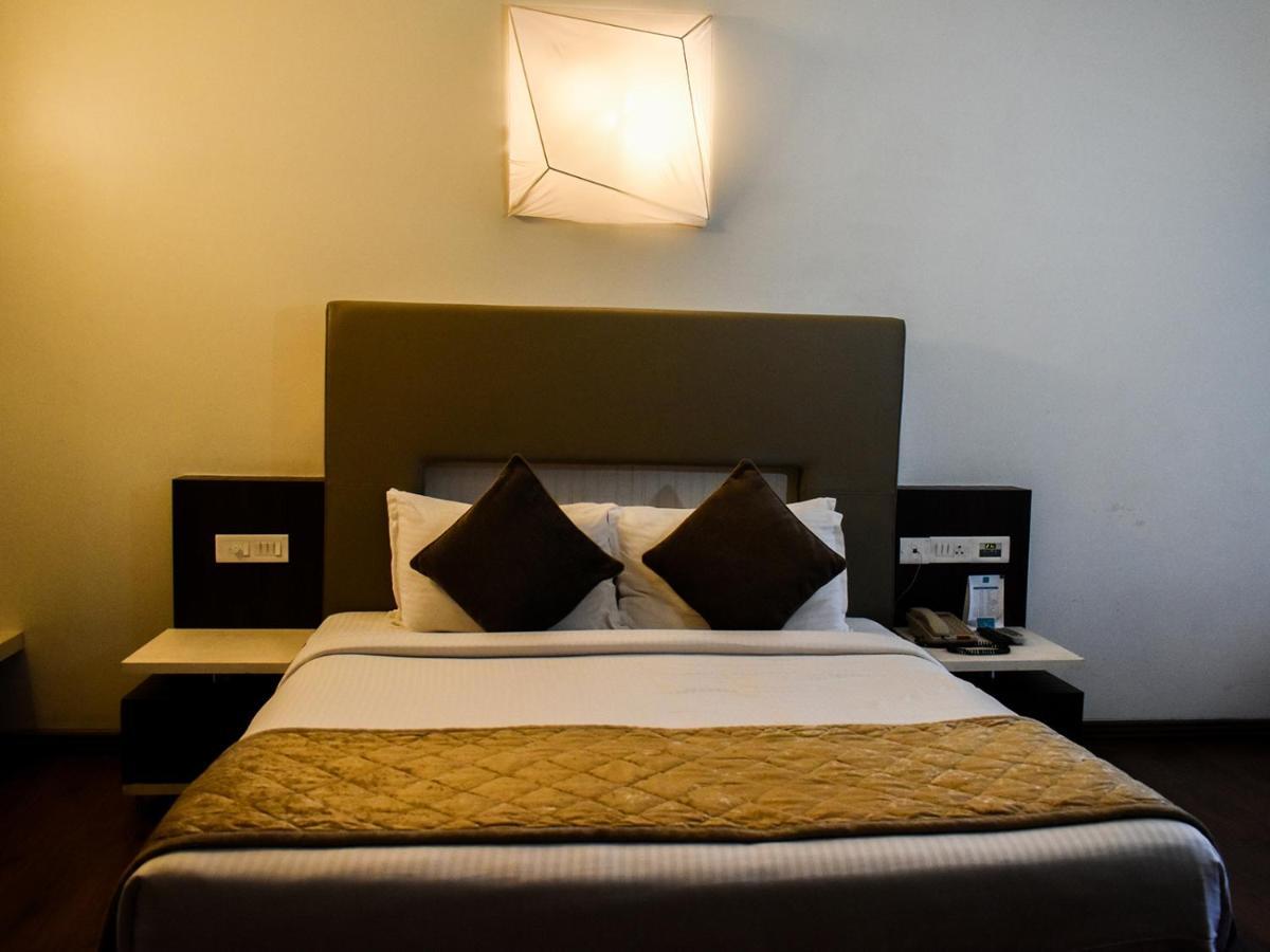 Nexstay Asma Tower Kozhikode Bagian luar foto